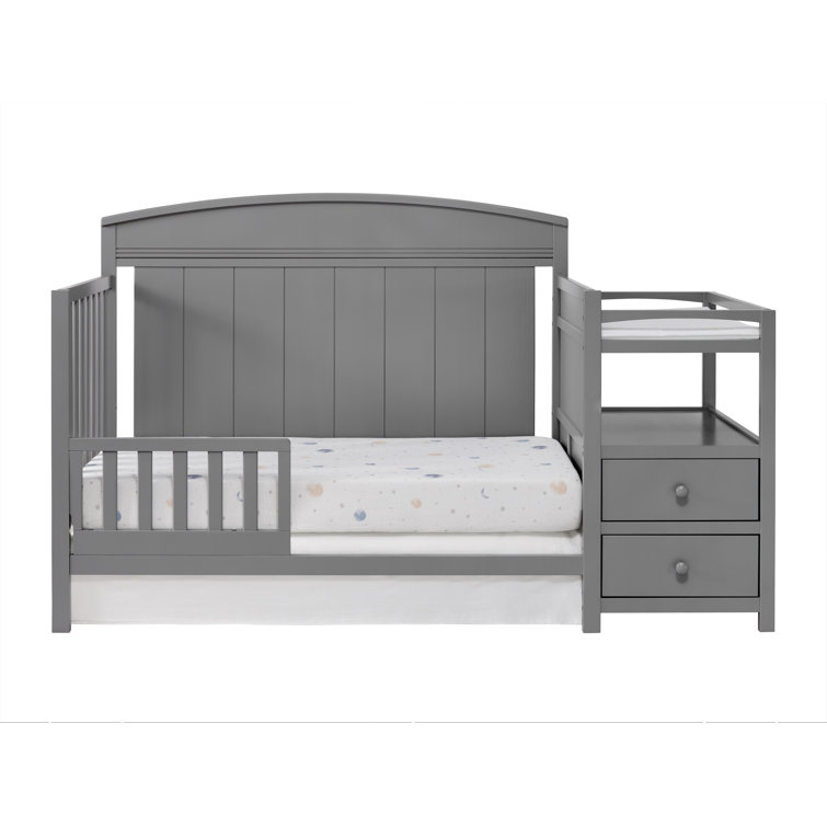 Full size crib outlet with changing table